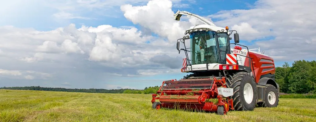  Combine Harvester Series 